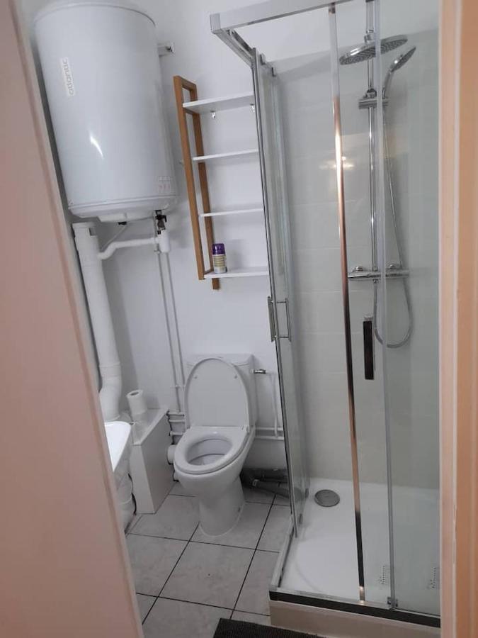 Studio Rouge A 5 Minutes De La Cathedrale Et Neoma 兰斯 外观 照片
